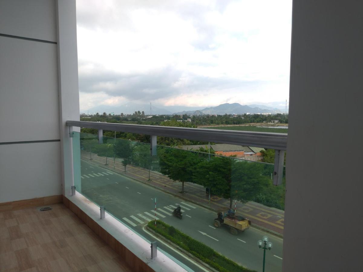 Khach San Anh Dong Hotel Phan Rang Luaran gambar